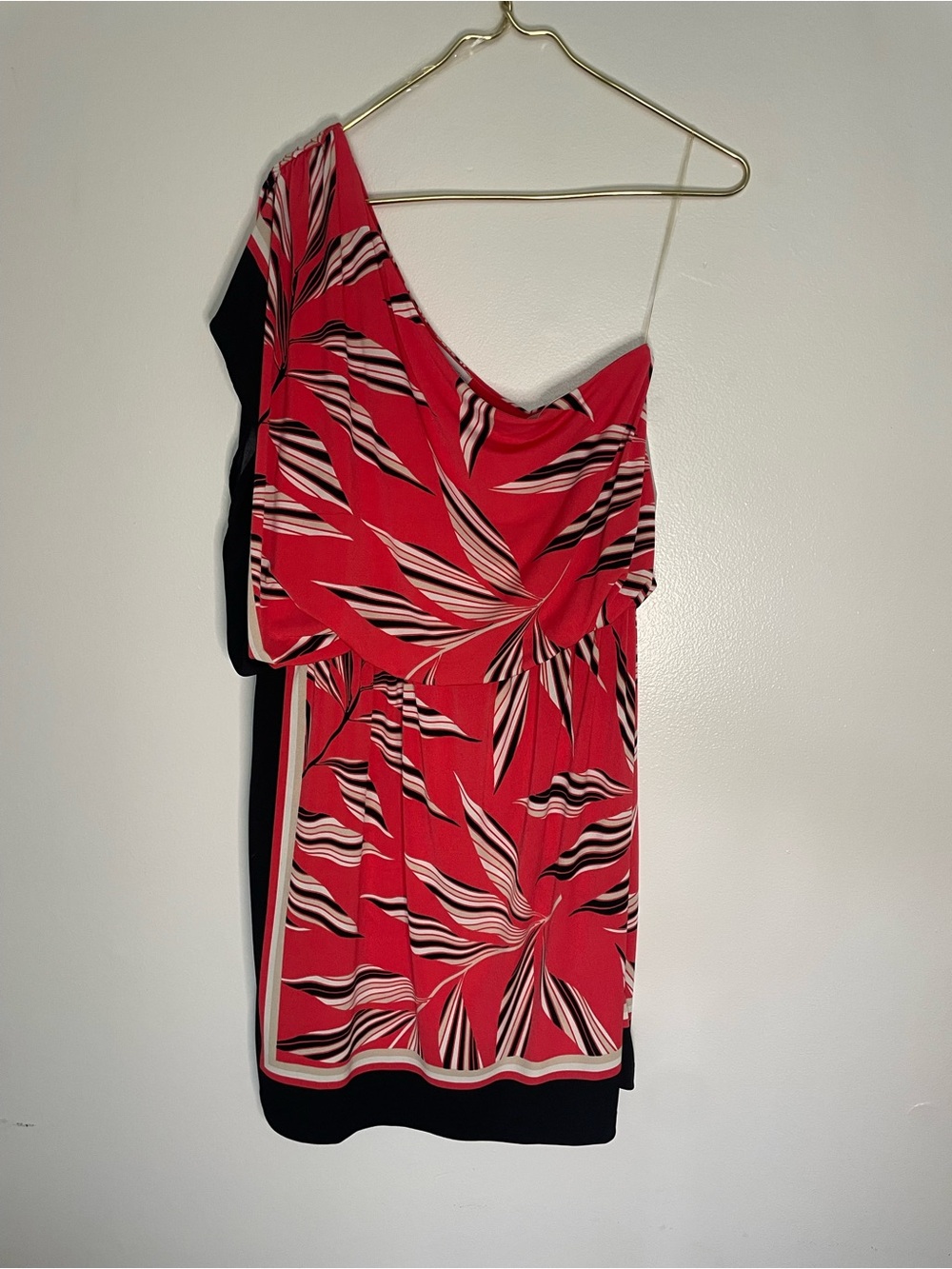 Red OneShoulder Leaf dress Size XL party date night Mini NWT